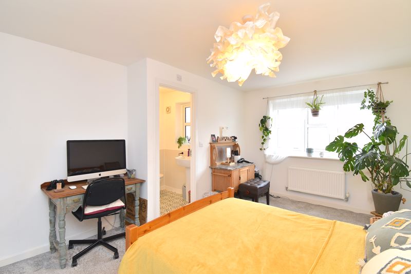 Bedroom- click for photo gallery